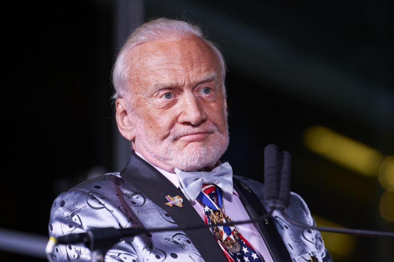 Gala opens countdown to its 50th anniversary of 1st MOON landing without Buzz Aldrin