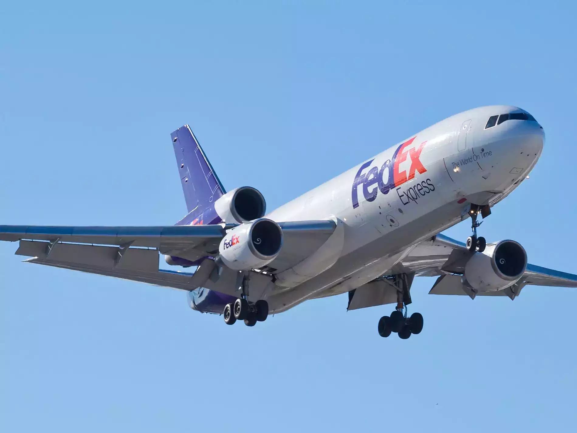 FedEx wants to equip its planes with anti-missile laser systems