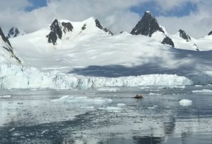 In Antarctica, tourism is helping to accelerate the melting of the ice