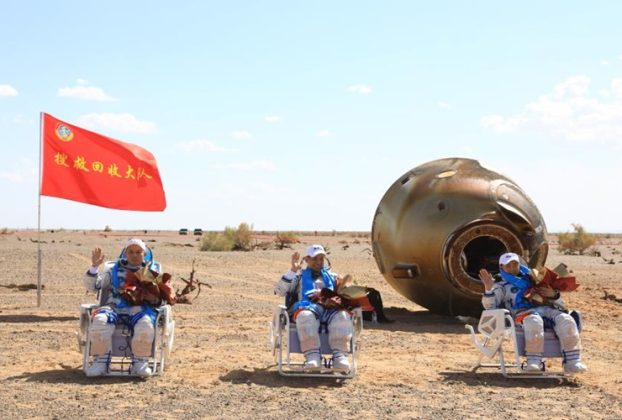 China's Shenzhou-16 Mission Successfully Returns to Earth