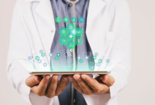 Healthcare IT Market