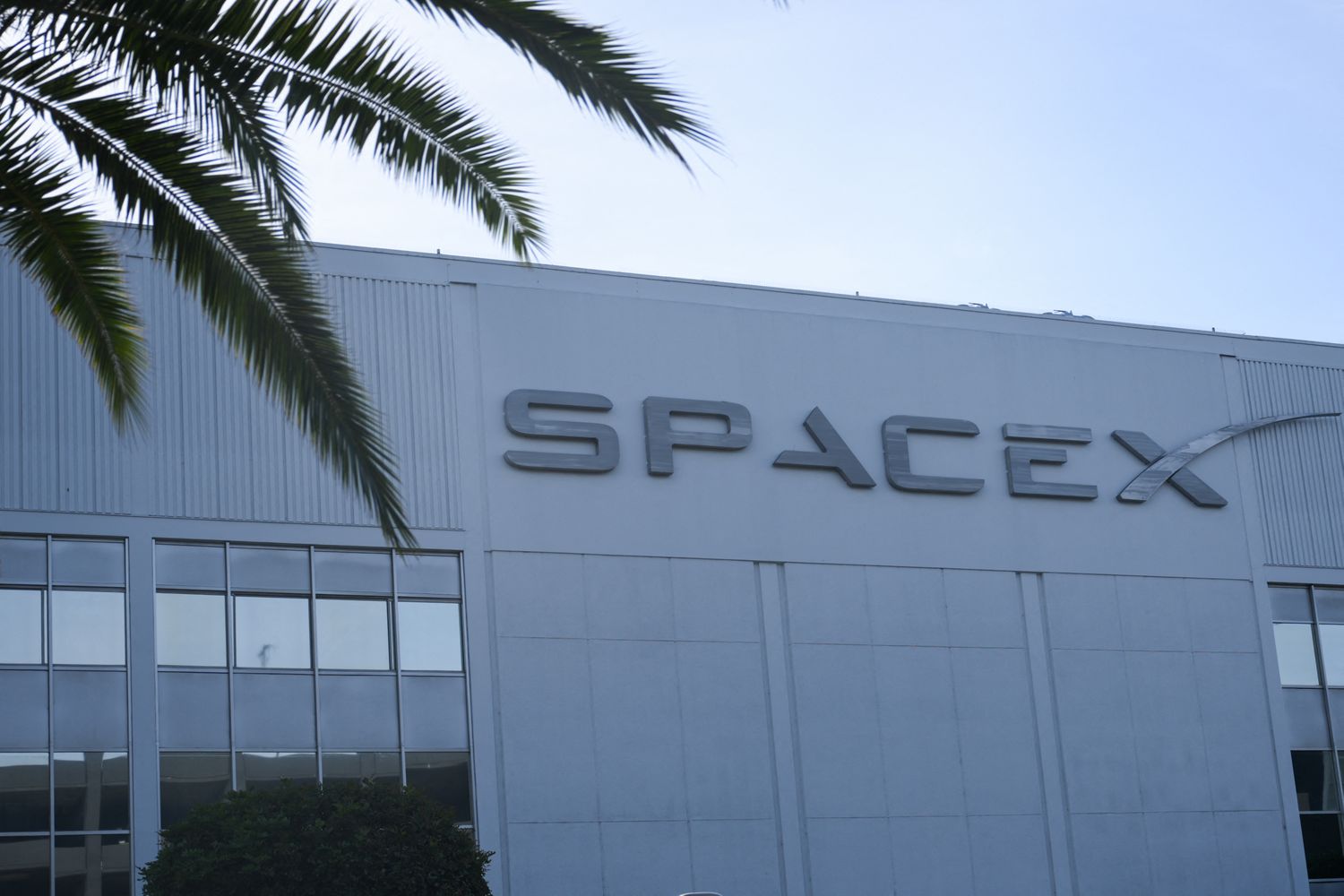 SpaceX Prices IPO at $135 Per Share, Valuation Tops $1.5 Trillion